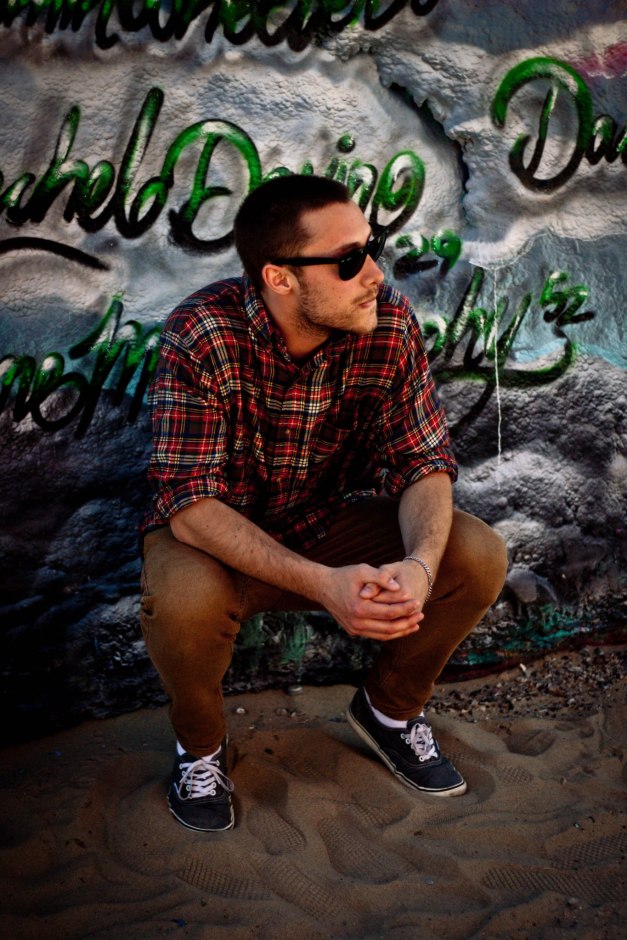 892431_601852926510171_1645784366_o