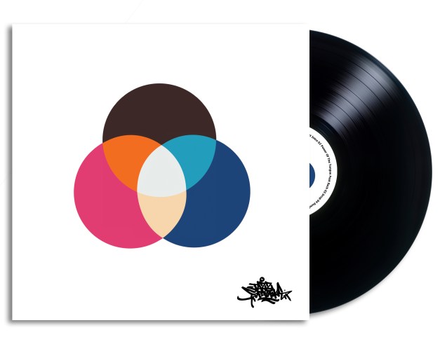 front with bit of record (black)